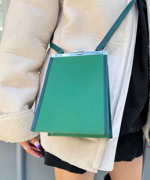WHO'S WHO gallery（フーズフーギャラリー）の「クラスプショルダー（ショルダーバッグ・レディース・ブラック/ブラウン/サックスブルー/グリーン/レモンイエロー・FREE）」の16枚目の写真