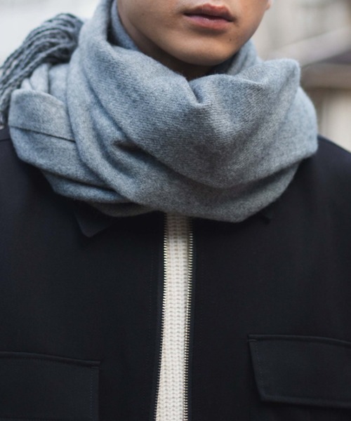 WEGO（ウィゴー）の「WEGO/【男女兼用】大判ストール（マフラー・レディース・オフホワイト/ライトピンク/グレー/その他3/グリーン/ブラック/ライトベージュ/ホワイト/ネイビー/レッド/その他2/その他1/ライトブラウン/ブラウン/その他4/イエロー/ブラウン系その他・FREE）」の5枚目の写真