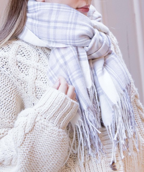 WEGO（ウィゴー）の「WEGO/【男女兼用】大判ストール（マフラー・レディース・オフホワイト/ライトピンク/グレー/その他3/グリーン/ブラック/ライトベージュ/ホワイト/ネイビー/レッド/その他2/その他1/ライトブラウン/ブラウン/その他4/イエロー/ブラウン系その他・FREE）」の12枚目の写真