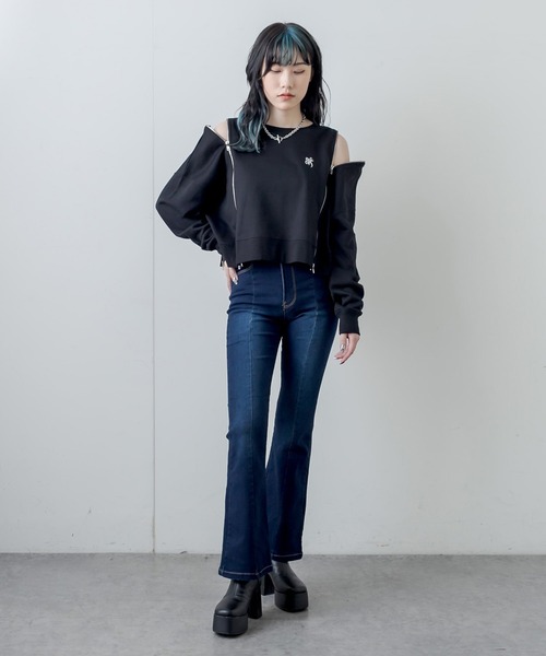 RASVOA(ラスボア)の「フレアステッチデニム(デニムパンツ・レディース・ネイビー/ブラック・S/M)」の19枚目の写真