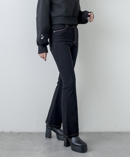 RASVOA(ラスボア)の「フレアステッチデニム(デニムパンツ・レディース・ネイビー/ブラック・S/M)」の10枚目の写真