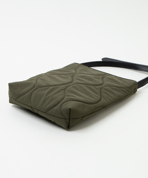 WEGO(ウィゴー)の「WEGO/キルティングミニマルポシェット(ショルダーバッグ・メンズ・カーキ/ブラック系その他・FREE)」の16枚目の写真