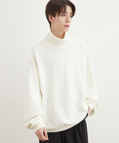 JUNRED（ジュンレッド）の「タートルネックスウェット（スウェット・メンズ・ホワイト/チャコールグレー/ブルー・S/M/L）」の4枚目の写真