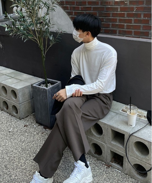 ASCLO（エジュクロ）の「ASCLO ウォーマータートルネックTシャツ（Tシャツ/カットソー・メンズ・ブラック/グレー/アイボリー・FREE）」の9枚目の写真