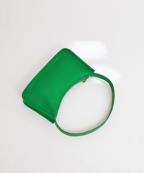 ADAM ET ROPE'(アダムエロペ)の「【一部直営店舗・WEB限定】カラーミニショルダーバッグ(ショルダーバッグ・レディース・ホワイト/ピンク/シルバー/グリーン/イエロー系その他2・FREE)」の1枚目の写真