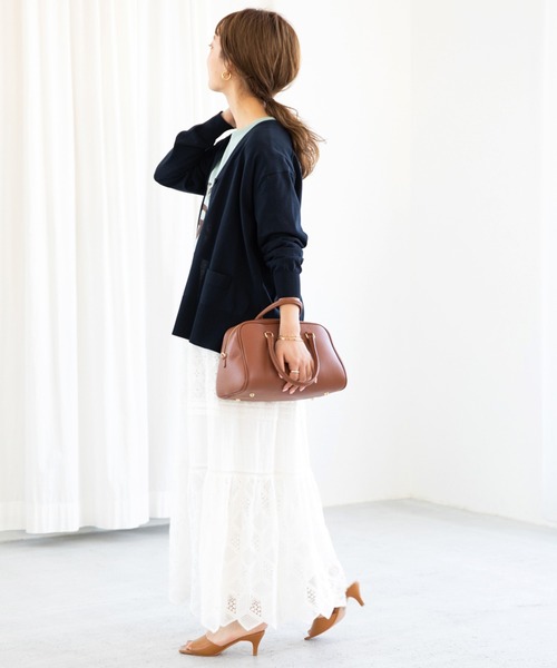 SLOBE IENA(スローブイエナ)の「アイスコットンVネックカーディガン◆(カーディガン/ボレロ・レディース・ネイビー/サックスブルー/ピンク/ナチュラル・FREE)」の17枚目の写真