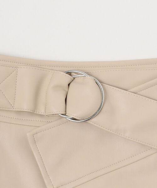 Ray BEAMS（レイビームス）の「Ray BEAMS / フェイクレザー ラップ ベルト（ベルト・レディース・ブラック/ベージュ・ONE SIZE）」の9枚目の写真