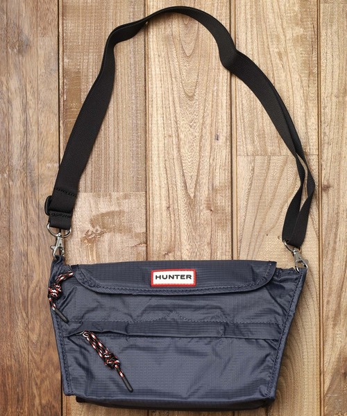 HUNTER(ハンター)の「/HUNTER(ハンター)/ORG PACKABLE CROSSBODY(ショルダーバッグ・メンズ・パープル/ネイビー/ブラック/レッド/ピンク/イエロー/ホワイト系その他/ホワイト/ライトブルー/オリーブ/その他1/その他/オレンジ/その他2・FREE)」の21枚目の写真