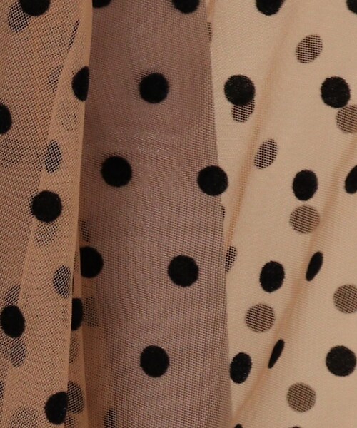 couture brooch（クチュールブローチ）の「◆【春まで使える♪】ドットチュールギャザースカート（スカート・レディース・ブラック系2/ネイビー系2/ベージュ系2・38/36/42）」の11枚目の写真