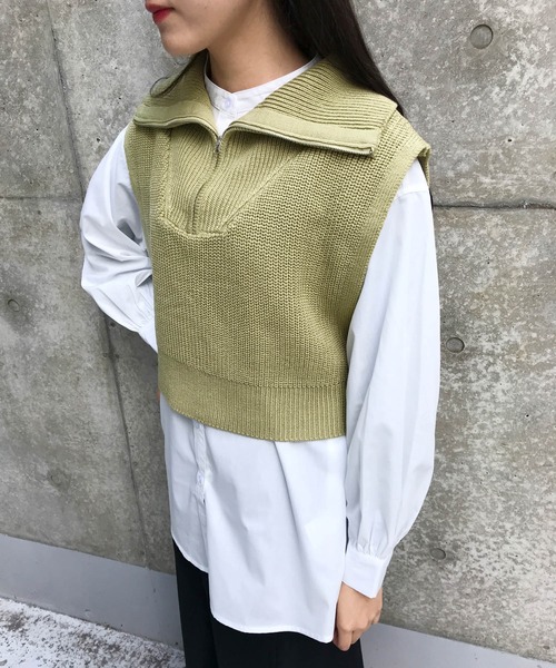 INGNI(イング)の「ZIPニットベスト+バンドカラーシャツ/SET(ニット/セーター・レディース・ブラック/ベージュ/ライトグリーン/アイボリー・M)」の20枚目の写真