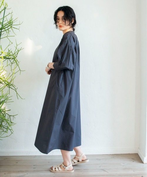 ANGIE(アンジー)の「コットン刺繍ロングワンピース(シャツワンピース・レディース・オフホワイト/ブルー/スミクロ・FREE)」の20枚目の写真