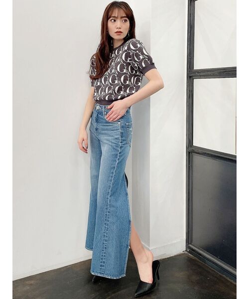 GYDA（ジェイダ）の「ハイウエストバックスリットワイドデニムパンツ（デニムパンツ・レディース・ライトブルー/ブルー・SMALL/MEDIUM）」の4枚目の写真