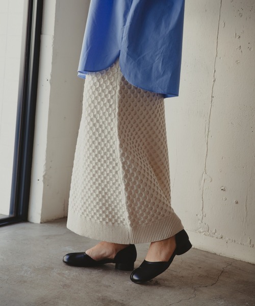 Kari & lili（カウリアンドリィリィ）の「柄編みニットスカート（スカート・レディース・ライトパープル/ダークブルー/ライトグレー/オフホワイト・FREE）」の9枚目の写真