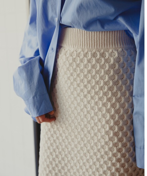 Kari & lili（カウリアンドリィリィ）の「柄編みニットスカート（スカート・レディース・ライトパープル/ダークブルー/ライトグレー/オフホワイト・FREE）」の11枚目の写真