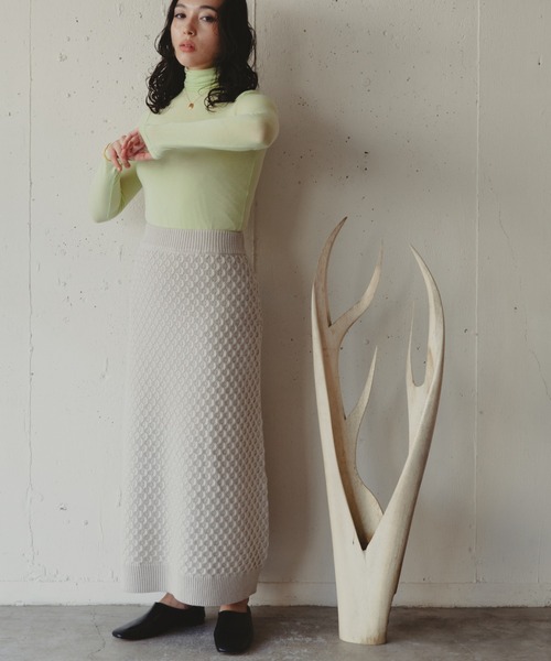 Kari & lili（カウリアンドリィリィ）の「柄編みニットスカート（スカート・レディース・ライトパープル/ダークブルー/ライトグレー/オフホワイト・FREE）」の22枚目の写真