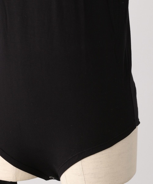 A part by（アパートバイ）の「【e/rm】エニワイズボデイスーツ　276210（その他トップス・レディース・ブラック/オフホワイト・FREE）」の3枚目の写真