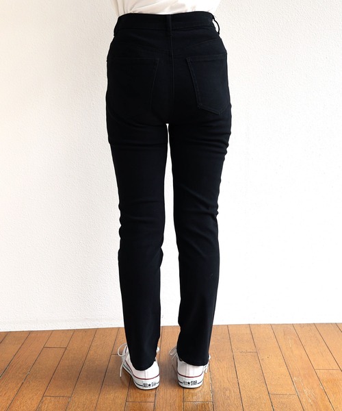 andme(アンドミー)の「ストレッチツイルスキニーパンツ(その他パンツ・レディース・ブラック・S/M/L)」の8枚目の写真