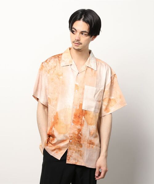 SITRY(シトリー)の「Oversize Drop shoulder Patterned shirt/オーバーサイズ ドロップショルダー 総柄 半袖シャツ(シャツ/ブラウス・メンズ・ホワイト/ライトグレー/ブラック/ブラウン/オフホワイト/サックスブルー/ピンク/イエロー/オレンジ/グリーン/マスタード/ラベンダー/ホワイト系その他/ブラック系その他/ブラック系その他2・M/L)」の20枚目の写真