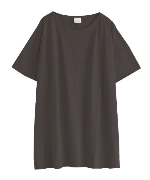 zootie(ズーティー)の「【シンプルさが丁度いいオーバーサイズT】 URBAN PLUS オーバーカットソー(Tシャツ/カットソー・レディース・ライトピンク/ブラック/ライトブルー/チャコール/イエロー系その他/オフホワイト/グレイッシュブルー/ライトカーキ/グレイッシュベージュ/ネイビー/アイボリー/ラベンダー/ライトベージュ/スモークピンク/ブラウン系その他/ダークグリーン/テラコッタ・フリー)」の20枚目の写真