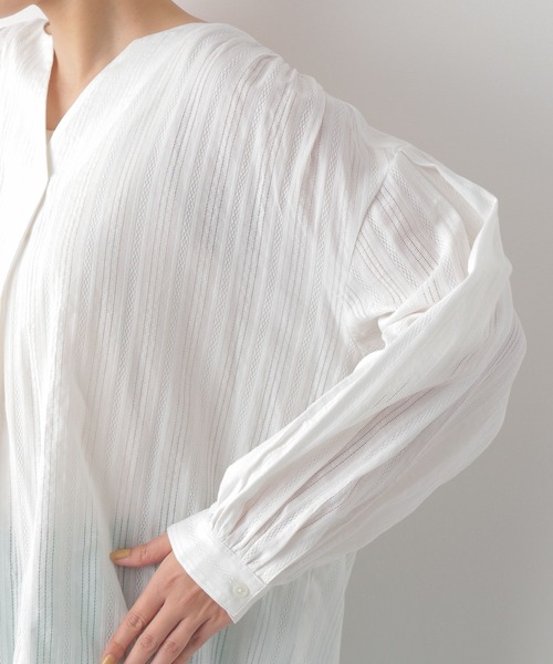 LEPSIM（レプシィム）の「デザインレースチュニック　268229（シャツ/ブラウス・レディース・ブラック/オフホワイト/イエロー・FREE）」の11枚目の写真