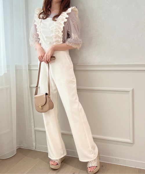 apres jour（アプレジュール）の「アソートフリルサロペット【ZOZOTOWN限定アイテム】（サロペット/オーバーオール・レディース・オフホワイト/インディゴブルー/ブラック/アイボリー・MEDIUM/SMALL/X-LARGE）」の3枚目の写真