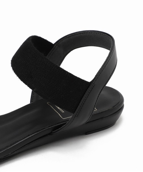 LE TALON（ルタロン）の「2cmゴムベルトサンダル（サンダル・レディース・シルバー/グリーン/ブラック系その他/キャメル・SMALL/MEDIUM/LARGE/X-LARGE/X-SMALL）」の14枚目の写真