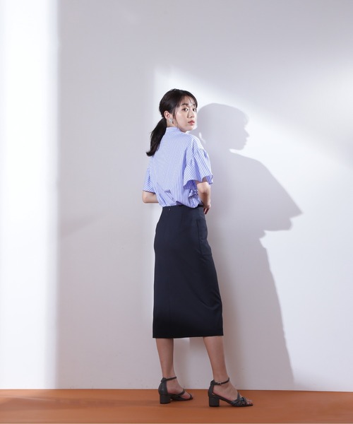NATURAL BEAUTY BASIC(ナチュラルビューティーベーシック)の「ストライプフリルシャツ(シャツ/ブラウス・レディース・ホワイト系その他/ブルー系その他/ブルー系その他6・SMALL/MEDIUM)」の9枚目の写真