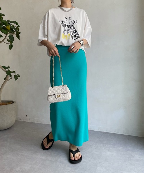 DouDou（ドゥドゥ）の「【A:new/アニュー】【WEB限定】ジラフプリントTEE（Tシャツ/カットソー・レディース・チャコールグレー/ブラウン/アイボリー・FREE）」の12枚目の写真