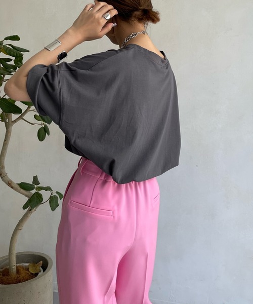 DouDou（ドゥドゥ）の「【A:new/アニュー】【WEB限定】ジラフプリントTEE（Tシャツ/カットソー・レディース・チャコールグレー/ブラウン/アイボリー・FREE）」の17枚目の写真