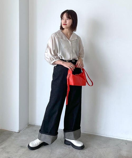 PAGEBOY（ページボーイ）の「BIGカラーブラウス（シャツ/ブラウス・レディース・ブラック/オフホワイト/イエロー系その他/グレイッシュベージュ・FREE）」の12枚目の写真