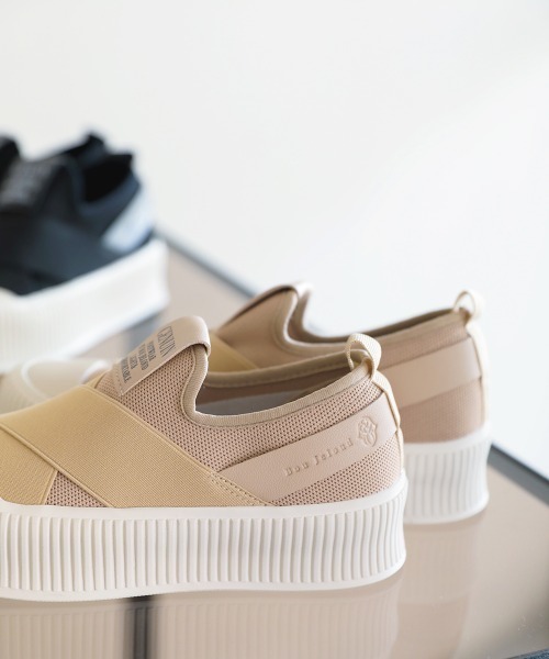 Bou Jeloud（ブージュルード）の「クロスバンド厚底スニーカー（その他シューズ・レディース・ブラック/ベージュ・23.5/24/24.5）」の7枚目の写真