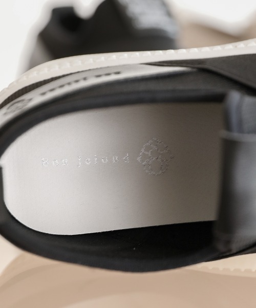 Bou Jeloud（ブージュルード）の「クロスバンド厚底スニーカー（その他シューズ・レディース・ブラック/ベージュ・23.5/24/24.5）」の11枚目の写真