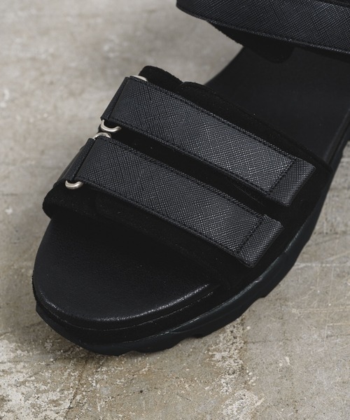 INTER FACTORY（インターファクトリー）の「ファッションインフルエンサー DAISUKE - ハイソールレザーベルトサンダル made in INTER FACTORY（サンダル・メンズ・ブラック・SMALL/MEDIUM/LARGE）」の5枚目の写真