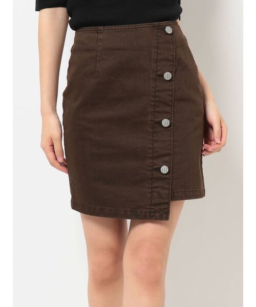 MURUA（ムルーア）の「アシメラップミニスカート【セットアップ着用可】（スカート・レディース・ブラック/カーキ/ブラウン・1/2）」の6枚目の写真