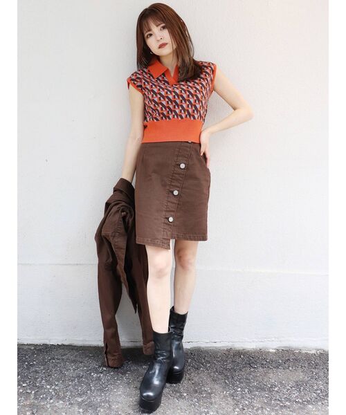 MURUA（ムルーア）の「アシメラップミニスカート【セットアップ着用可】（スカート・レディース・ブラック/カーキ/ブラウン・1/2）」の21枚目の写真