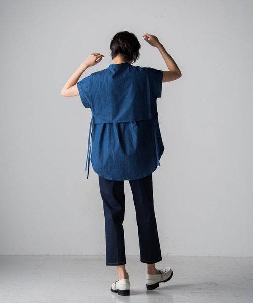 socolla(ソコラ)の「【socolla】デニムレイヤードバンドカラーシャツ(シャツ/ブラウス・レディース・ネイビー/ブルー・M)」の8枚目の写真