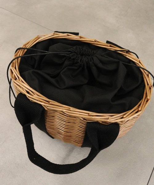 DONOBAN（ドノバン）の「バケット型柳バッグ（かごバッグ・レディース・アイボリー/ブラック・ONESIZE）」の11枚目の写真
