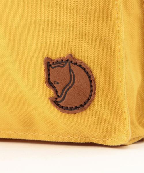 FJALL RAVEN （フェールラーベン）の「FJALLRAVEN / pocketU ミニショルダーバック（ショルダーバッグ・レディース・ライトブラウン/グリーン・ONE SIZE）」の6枚目の写真