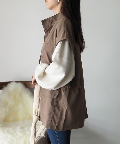 Riberry(リベリー)の「スタンドネック ミリタリーベスト(ベスト・レディース・ブラック/カーキ/ベージュ・FREE)」の15枚目の写真