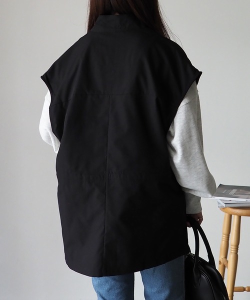 Riberry(リベリー)の「スタンドネック ミリタリーベスト(ベスト・レディース・ブラック/カーキ/ベージュ・FREE)」の21枚目の写真