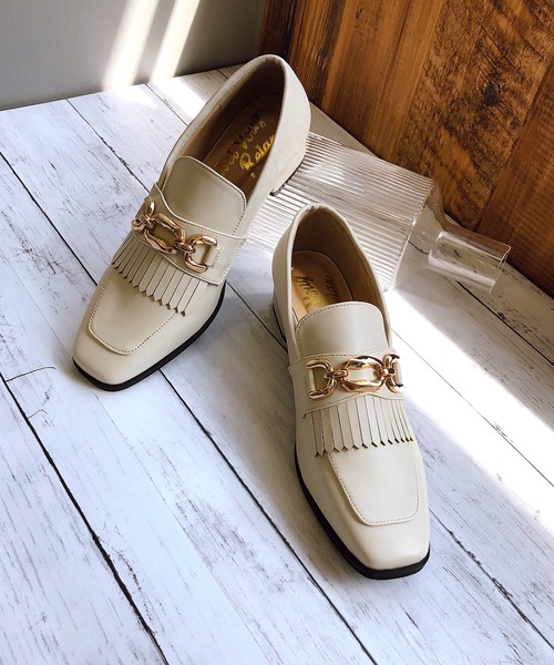 Noubel Voug Relax（ヌーベルヴォーグリラックス）の「チャンキーヒールキルティタンローファーパンプス（ローファー・レディース・ブラック/ダークブラウン/アイボリー・LL/S/M/L）」の5枚目の写真