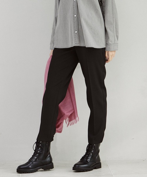 INED CLARO(イネドクラロ)の「ストレッチスティックパンツ(その他パンツ・レディース・アイボリー/ピンク/パープル/ベージュ/ブラック・7号/9号/11号/13号)」の3枚目の写真