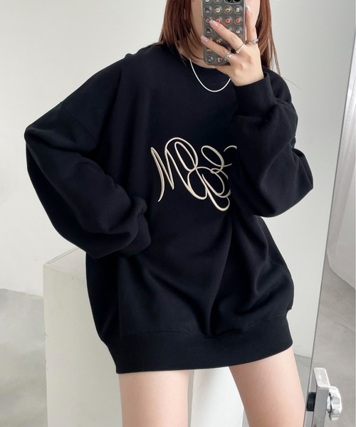 EPIMI E'PIMMY（エピミエピミー）の「【ユニセックス】エンボスシシュウロゴオーバースウェット（スウェット・レディース・ブラック/オフホワイト/杢グレー・MEDIUM）」の2枚目の写真