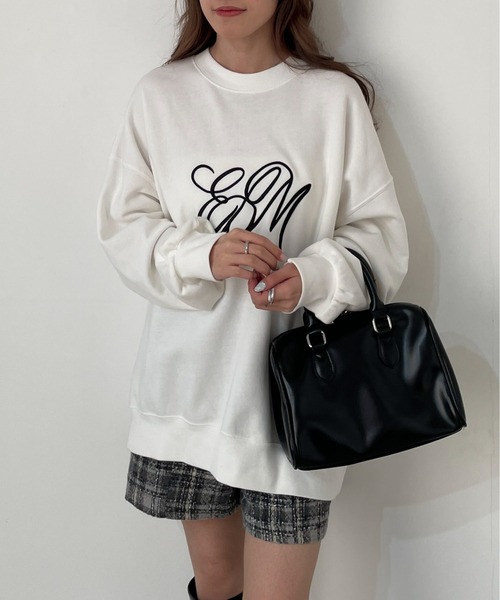 EPIMI E'PIMMY（エピミエピミー）の「【ユニセックス】エンボスシシュウロゴオーバースウェット（スウェット・レディース・ブラック/オフホワイト/杢グレー・MEDIUM）」の14枚目の写真