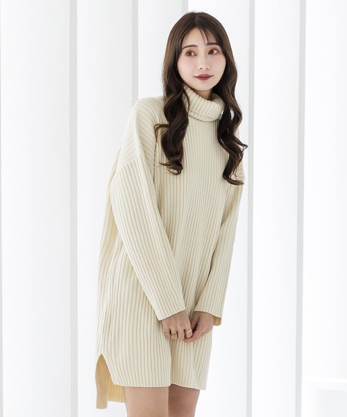 Julia Boutique（ジュリアブティック）の「タートルネックミニ丈ニットワンピース/22554（ワンピース・レディース・ブラック/アイボリー/モカ・ONE）」の5枚目の写真