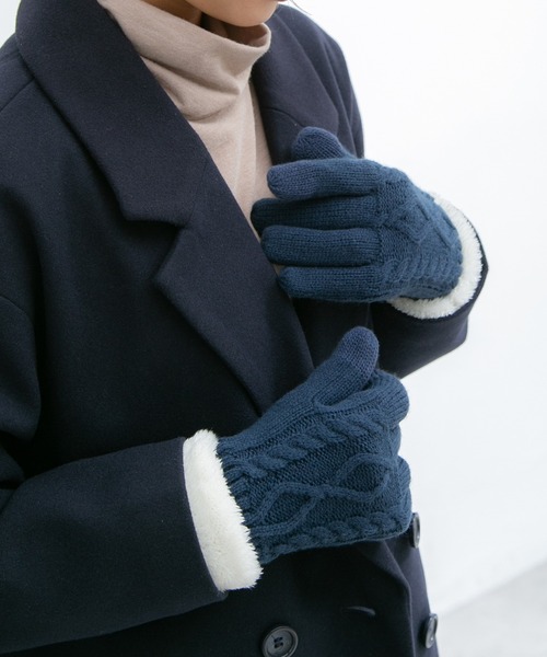 Honeys（ハニーズ）の「ボア付折返しケーブル手袋（手袋・レディース・杢グレー/アイボリー/ネイビー・FREE）」の4枚目の写真