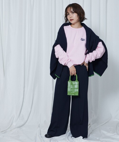 Firsthand（ファーストハンド）の「Firsthand/ファーストハンド TOPSYTURVY ワンポイント刺繍 クルーネックスウェット（スウェット・レディース・ネイビー/グレー/ピンク・FREE/MEDIUM）」の17枚目の写真