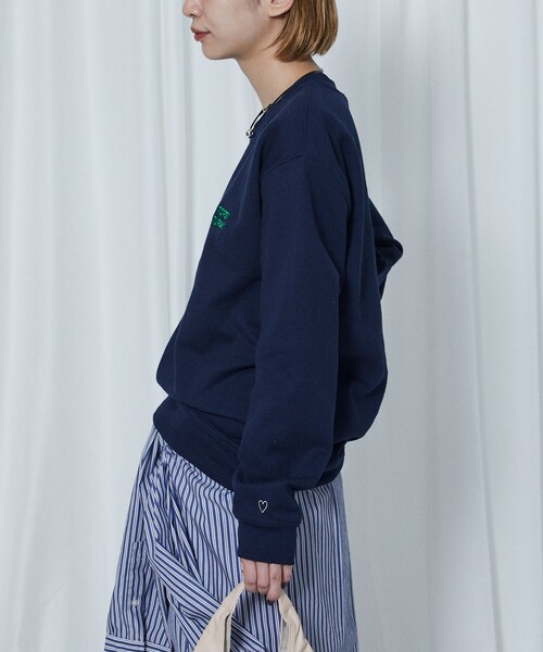 Firsthand（ファーストハンド）の「Firsthand/ファーストハンド TOPSYTURVY ワンポイント刺繍 クルーネックスウェット（スウェット・レディース・ネイビー/グレー/ピンク・FREE/MEDIUM）」の14枚目の写真