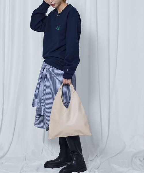 Firsthand（ファーストハンド）の「Firsthand/ファーストハンド TOPSYTURVY ワンポイント刺繍 クルーネックスウェット（スウェット・レディース・ネイビー/グレー/ピンク・FREE/MEDIUM）」の16枚目の写真