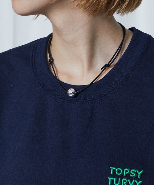 Firsthand（ファーストハンド）の「Firsthand/ファーストハンド TOPSYTURVY ワンポイント刺繍 クルーネックスウェット（スウェット・レディース・ネイビー/グレー/ピンク・FREE/MEDIUM）」の9枚目の写真